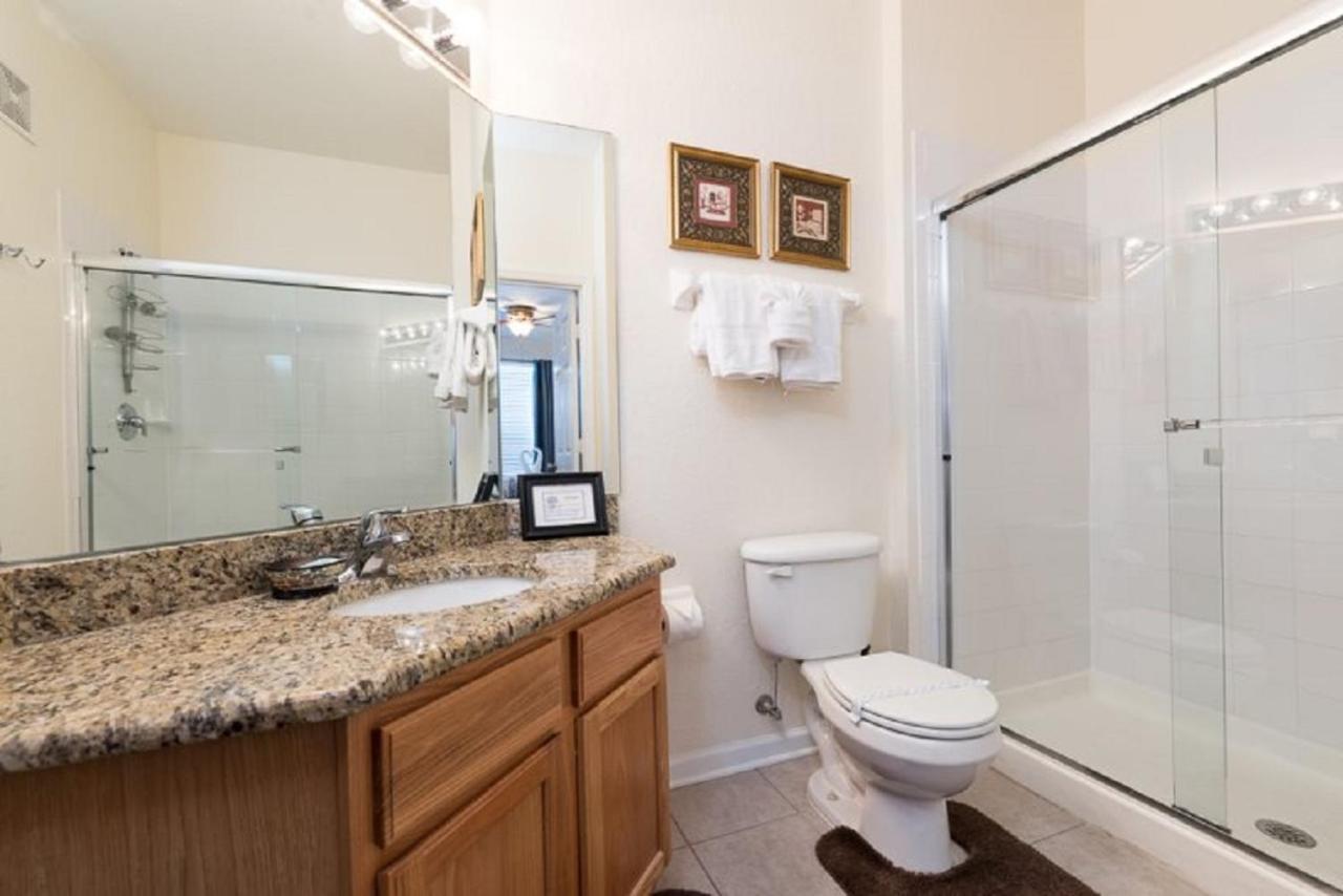 Luxurious Condo - Just 2 Miles From Disney #404 Orlando Exterior photo