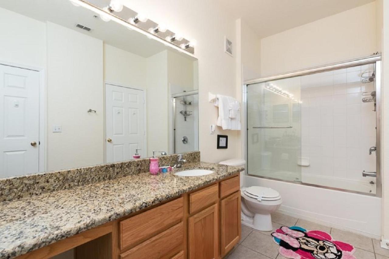 Luxurious Condo - Just 2 Miles From Disney #404 Orlando Exterior photo