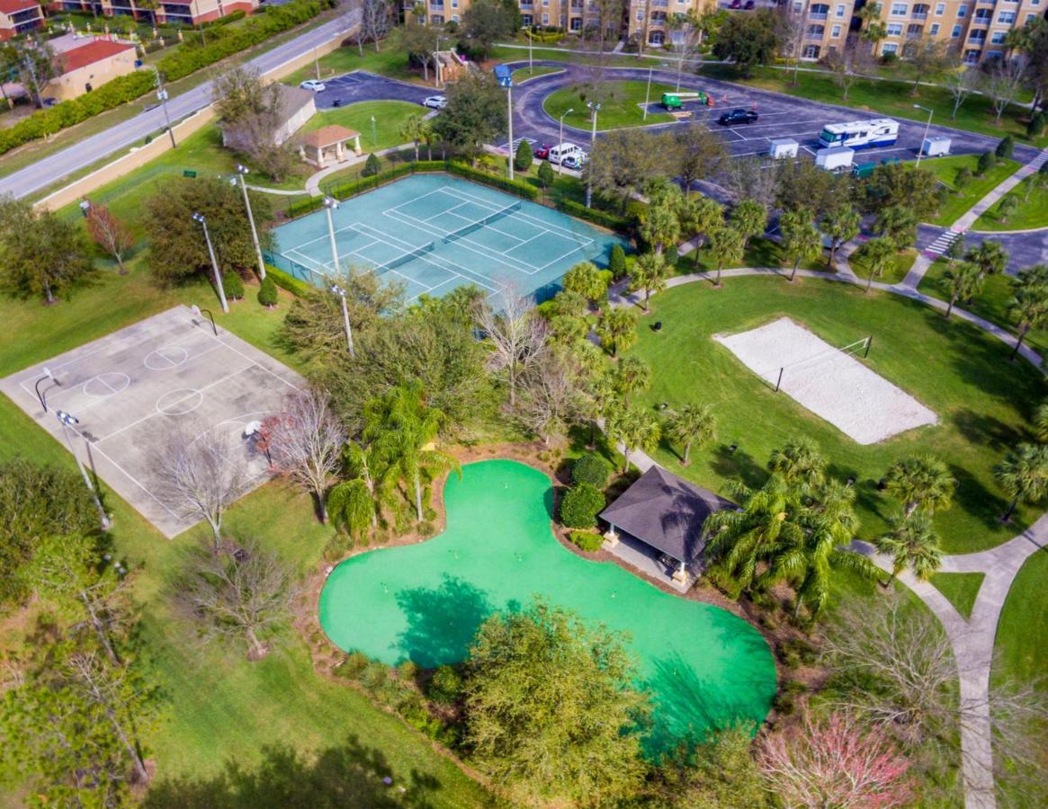 Luxurious Condo - Just 2 Miles From Disney #404 Orlando Exterior photo
